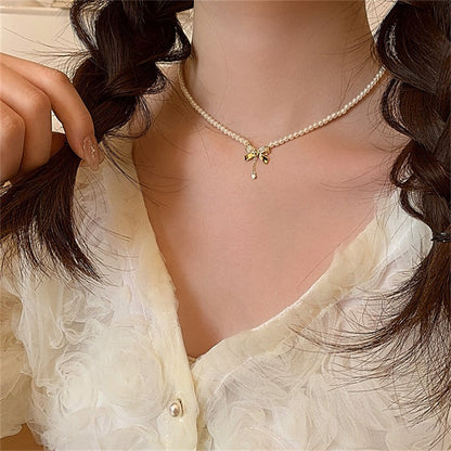 Sweet Heart Shape Bow Knot Alloy Women's Pendant Necklace