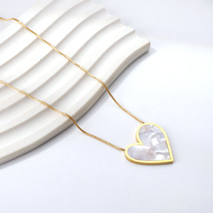 Sweet Heart Shape Stainless Steel Titanium Steel Plating Inlay Shell Necklace