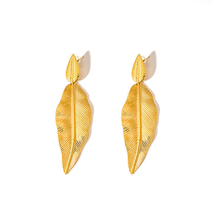 1 Pair Classic Style C Shape Leaves Plating Titanium Steel 18k Gold Plated Drop Earrings