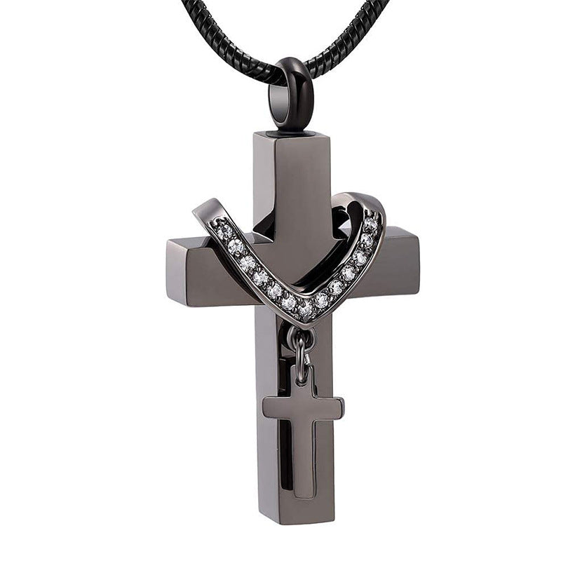 Streetwear Cross Heart Shape Titanium Steel Polishing Inlay Artificial Diamond Pendant Necklace