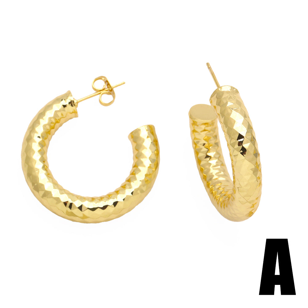 1 Pair Hip-hop Vintage Style C Shape Oval Plating Copper 18k Gold Plated Hoop Earrings Ear Studs