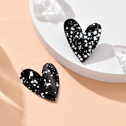 1 Pair Casual Vacation Heart Shape Iron Ear Studs