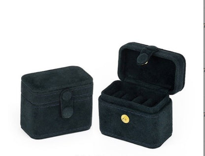 Casual Retro Solid Color Pu Leather Flannel Wholesale Jewelry Boxes