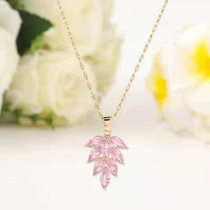 Simple Style Flower Titanium Steel Inlay Zircon Pendant Necklace