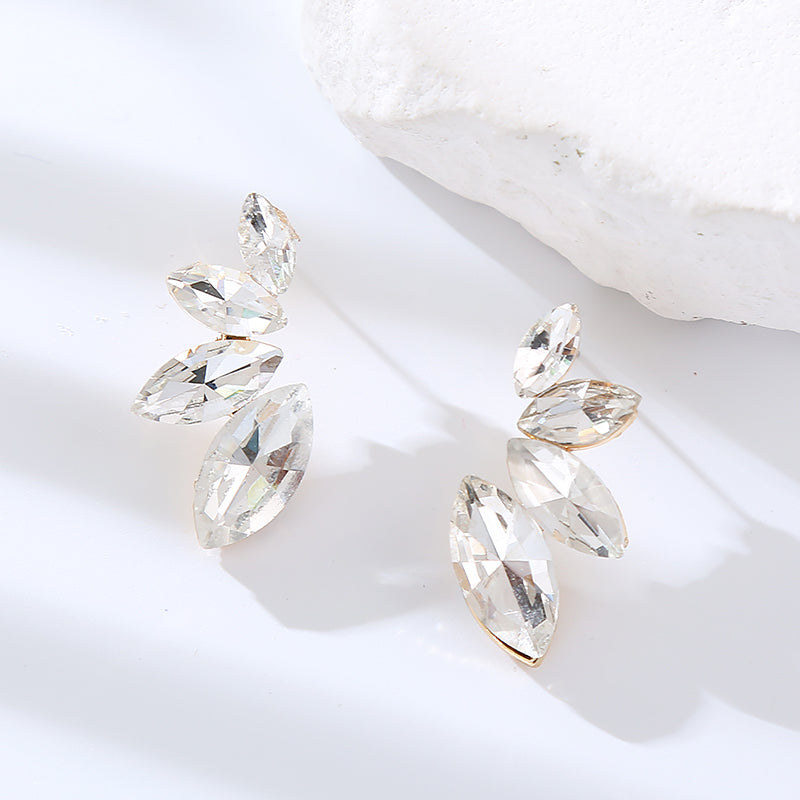 1 Pair Elegant Leaf Rhinestone Ear Studs