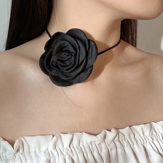 Retro Sweet Flower Cloth Wholesale Choker