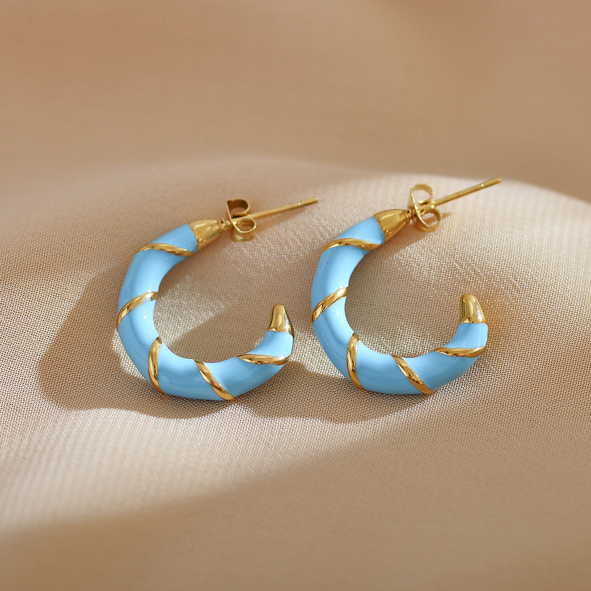 1 Pair Elegant Simple Style C Shape Enamel Plating Stainless Steel Gold Plated Ear Studs