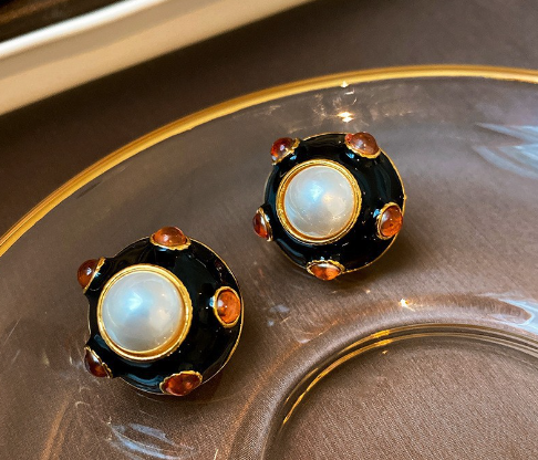 1 Pair Retro Geometric Enamel Imitation Pearl Copper Ear Studs