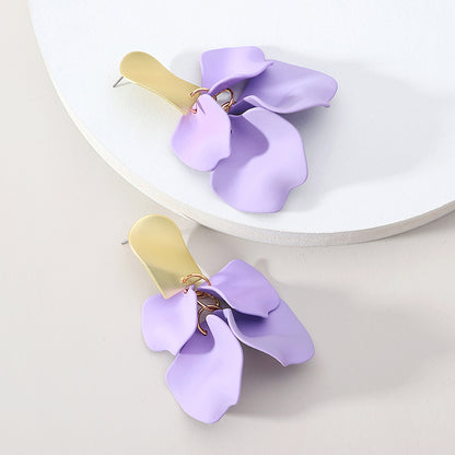 1 Pair Elegant Luxurious Sweet Petal Alloy Dangling Earrings