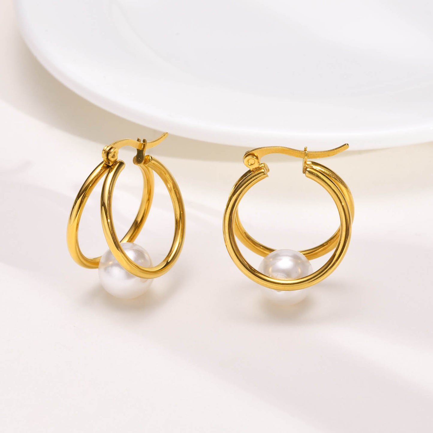 1 Pair Elegant French Style Circle Plating Inlay Stainless Steel Pearl 18k Gold Plated Earrings