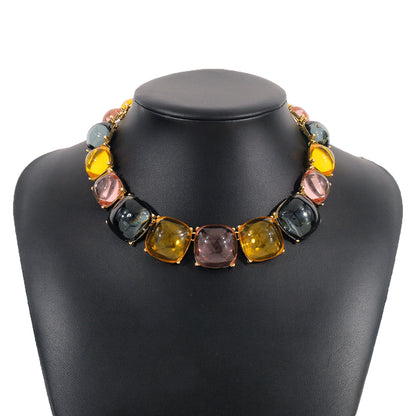 Elegant Vintage Style Square Alloy Inlay Rhinestones Women'S Necklace