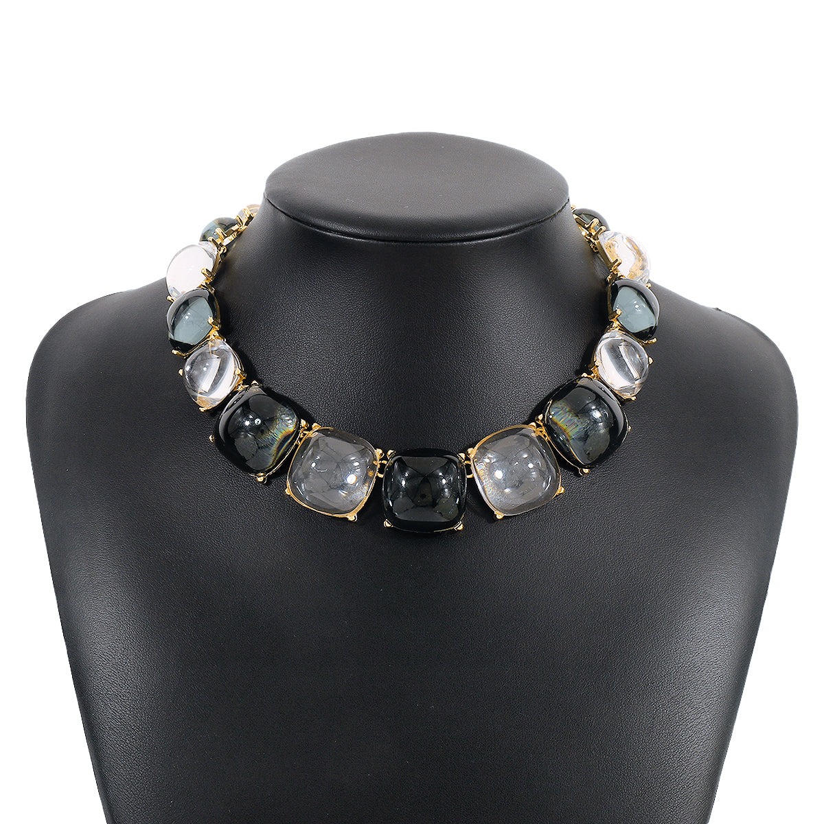 Elegant Vintage Style Square Alloy Inlay Rhinestones Women'S Necklace