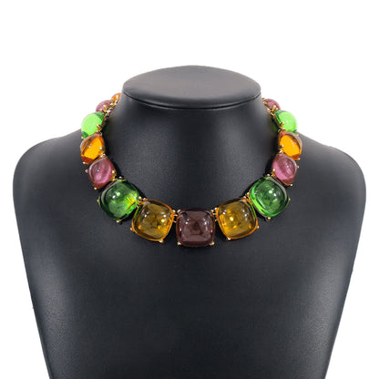 Elegant Vintage Style Square Alloy Inlay Rhinestones Women'S Necklace