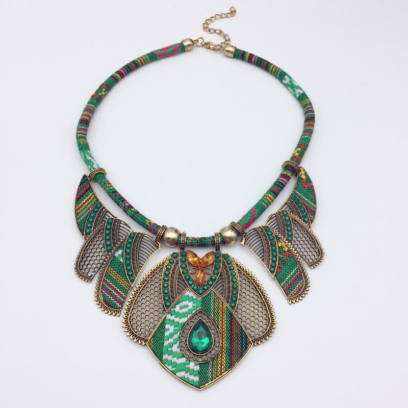 Ethnic Style Bohemian Geometric Alloy Plating Inlay Rhinestones Women's Necklace