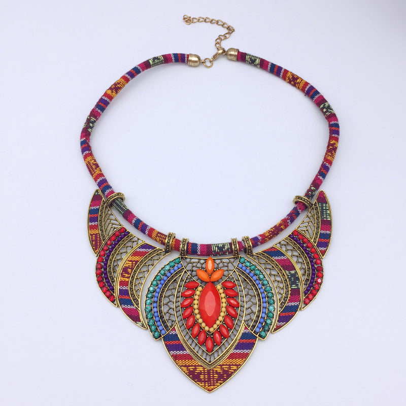 Ethnic Style Bohemian Geometric Alloy Plating Inlay Rhinestones Women's Necklace