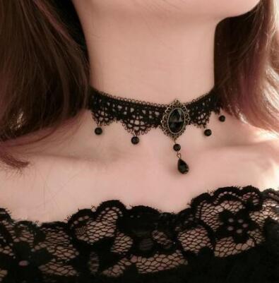 Vintage Style Oval Alloy Lace Chain Inlay Artificial Gemstones Women's Choker