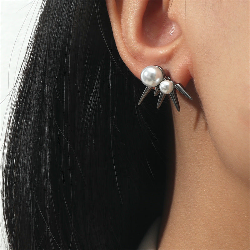 1 Pair Punk Cool Style Solid Color  Inlay Alloy Artificial Pearls Hoop Earrings Ear Studs