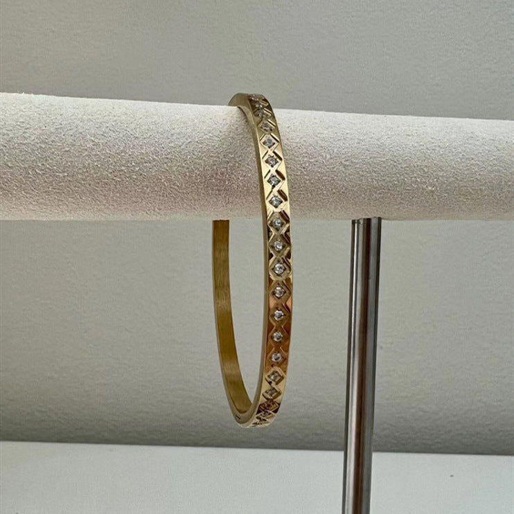 Casual Simple Style Round Square Stripe Stainless Steel Plating Inlay Zircon 18k Gold Plated Bangle