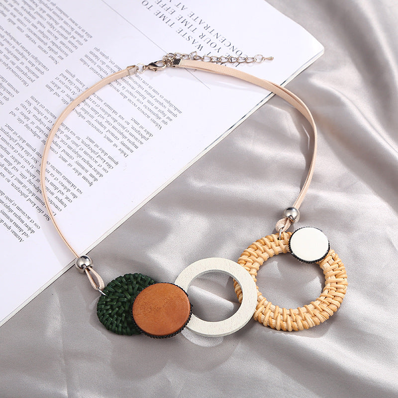 Casual Round Plastic Resin Wholesale Sweater Chain