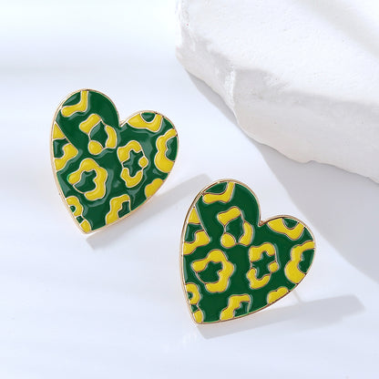 1 Pair Simple Style Heart Shape Enamel Alloy Ear Studs