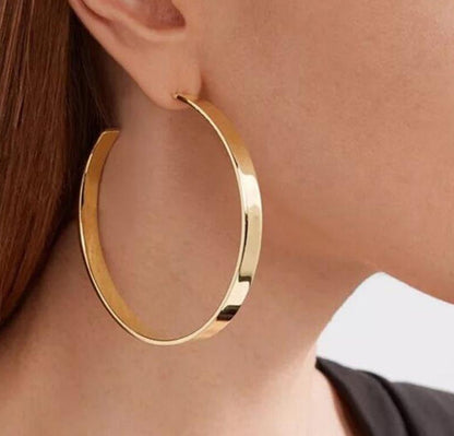 1 Pair Simple Style Round Letter Plating Hollow Out Stainless Steel 18k Gold Plated Silver Plated Earrings