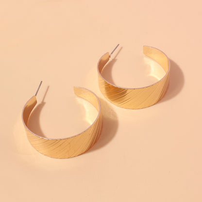 1 Pair Simple Style Solid Color Frill Alloy Ear Studs