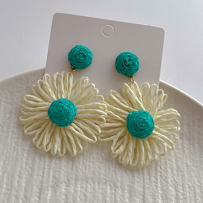 1 Pair Vacation Sweet Flower Handmade Raffia Drop Earrings