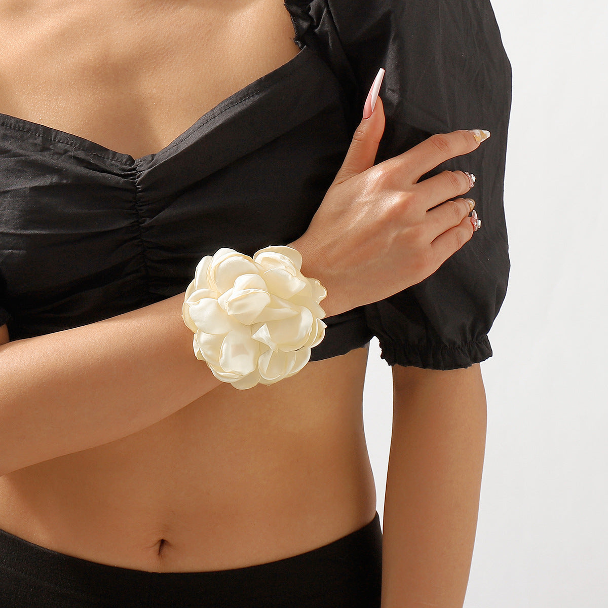 Wholesale Jewelry Streetwear Flower Imitation Pearl Alloy Cloth Bracelets