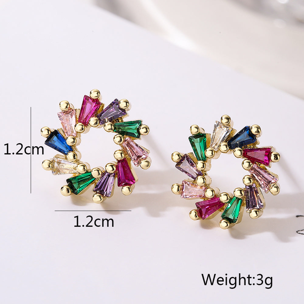 1 Pair Simple Style Commute Round Heart Shape Plating Inlay Copper Zircon 18k Gold Plated Ear Studs