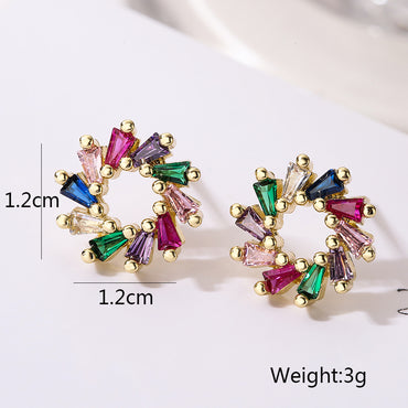 1 Pair Simple Style Commute Round Heart Shape Plating Inlay Copper Zircon 18k Gold Plated Ear Studs