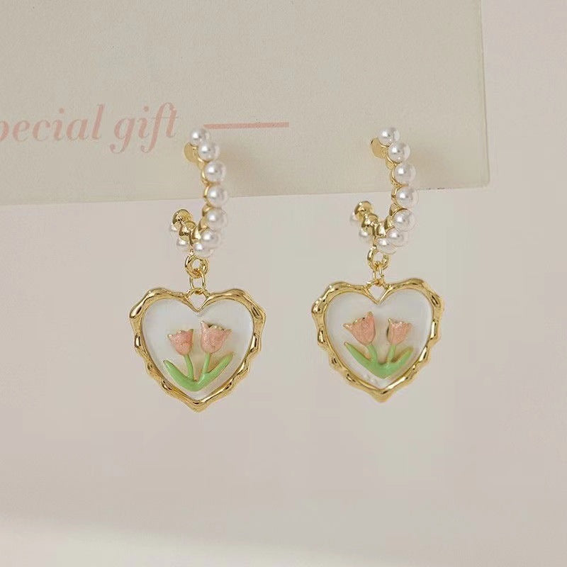 1 Pair Sweet Heart Shape Flower Enamel Inlay Alloy Artificial Pearls Drop Earrings