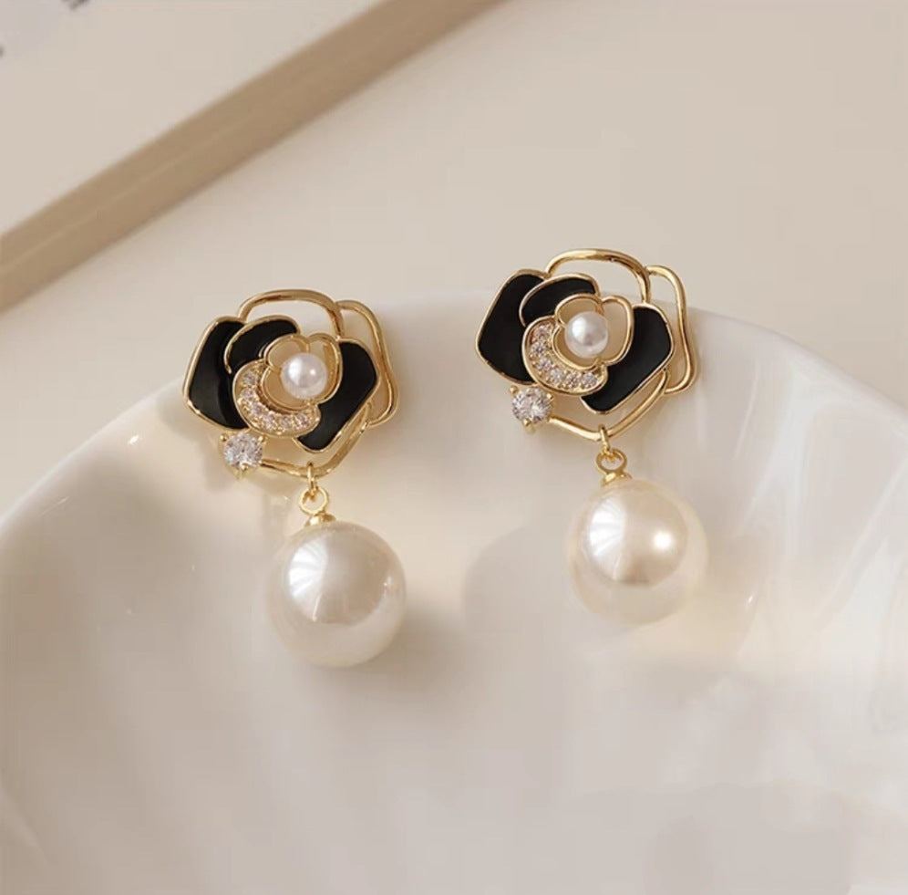 1 Pair Sweet Heart Shape Rose Flower Inlay Imitation Pearl Alloy Rhinestones Earrings