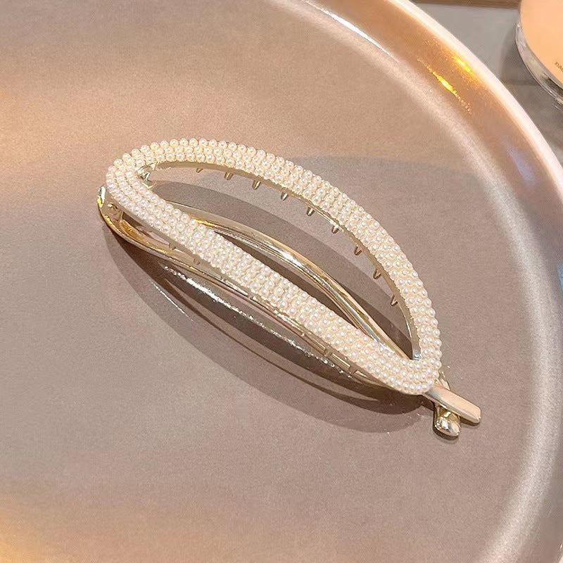 Simple Style Solid Color Alloy Inlay Artificial Pearls Rhinestones Hair Clip