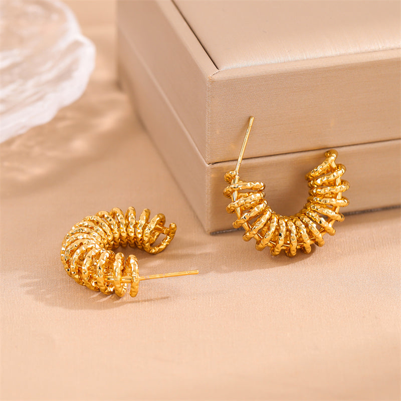 1 Pair Retro Simple Style C Shape Solid Color Plating Stainless Steel 18k Gold Plated Ear Studs