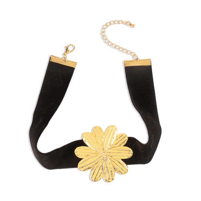 Elegant French Style Streetwear Flower Alloy Flocking Cloth Plating Women's Choker