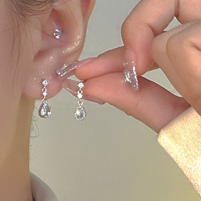 1 Pair Simple Style Heart Shape Inlay Alloy Zircon Drop Earrings Ear Studs