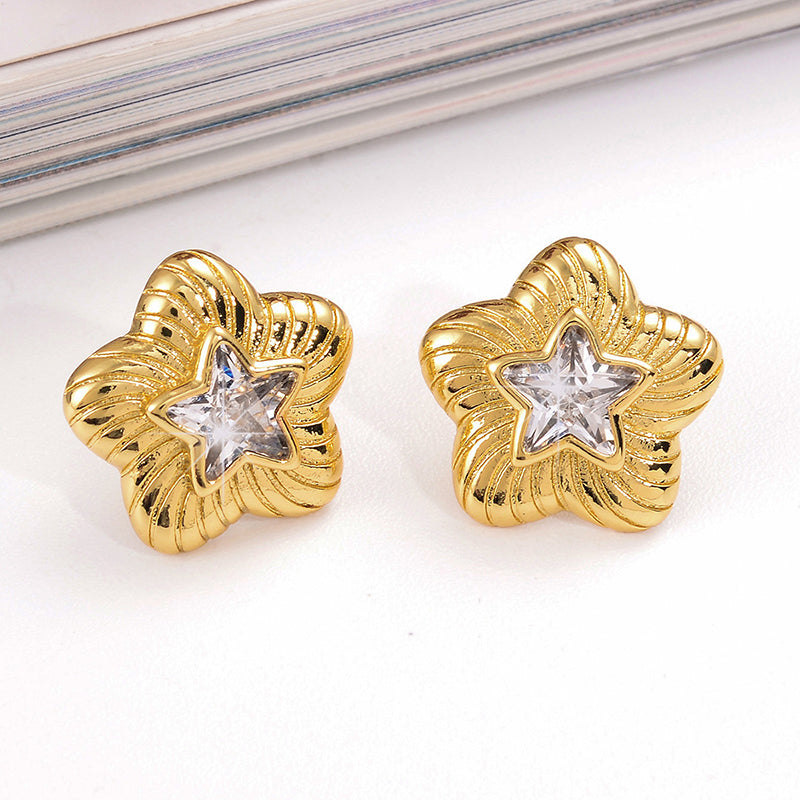 1 Pair Vintage Style Simple Style Oval Heart Shape Plating Inlay Copper Zircon 18k Gold Plated Ear Studs