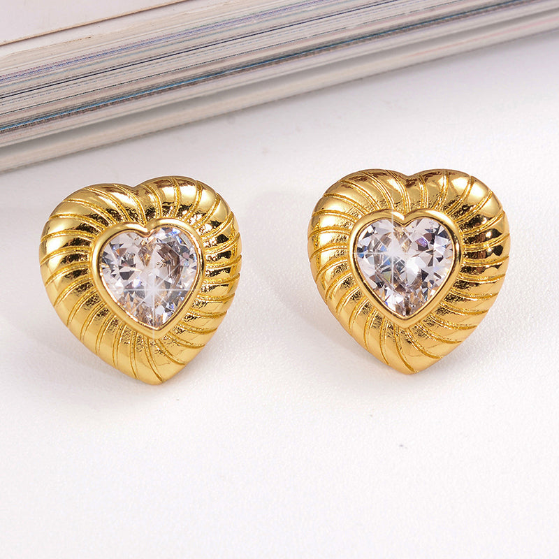 1 Pair Vintage Style Simple Style Oval Heart Shape Plating Inlay Copper Zircon 18k Gold Plated Ear Studs