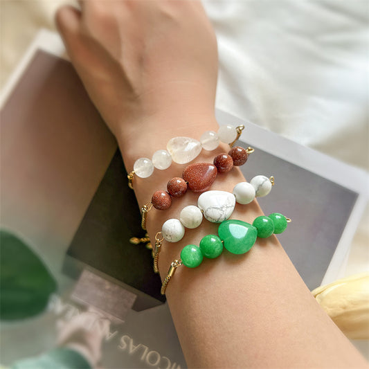 Commute Heart Shape Natural Stone Beaded Bracelets