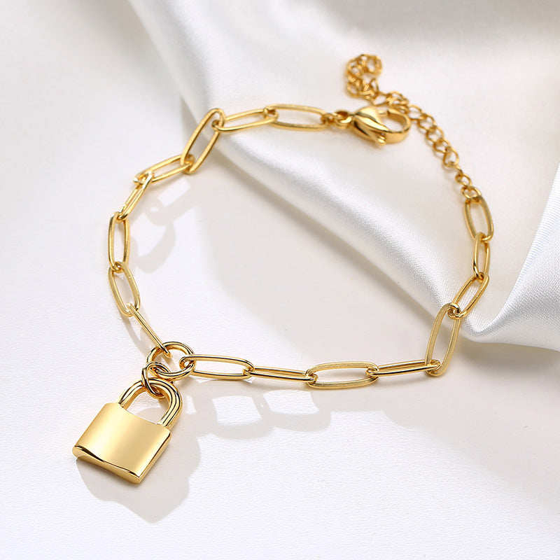 Elegant Lady Simple Style Heart Shape Stainless Steel Polishing Plating 18k Gold Plated Bracelets