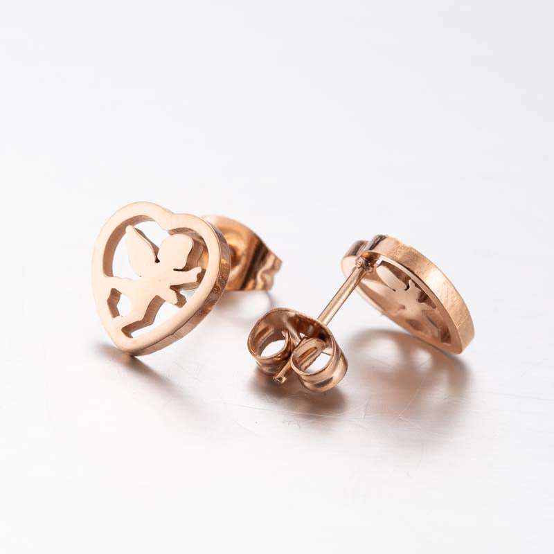 1 Pair Simple Style Heart Shape Polishing Plating Stainless Steel 18k Gold Plated Ear Studs