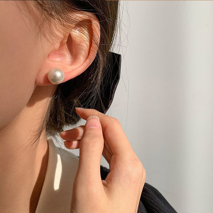 Fashion Round Artificial Pearl Women's Ear Studs 1 Pair