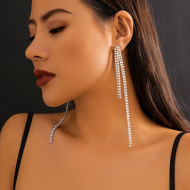 1 Piece Exaggerated Streetwear Tassel Rhinestone Drop Earrings