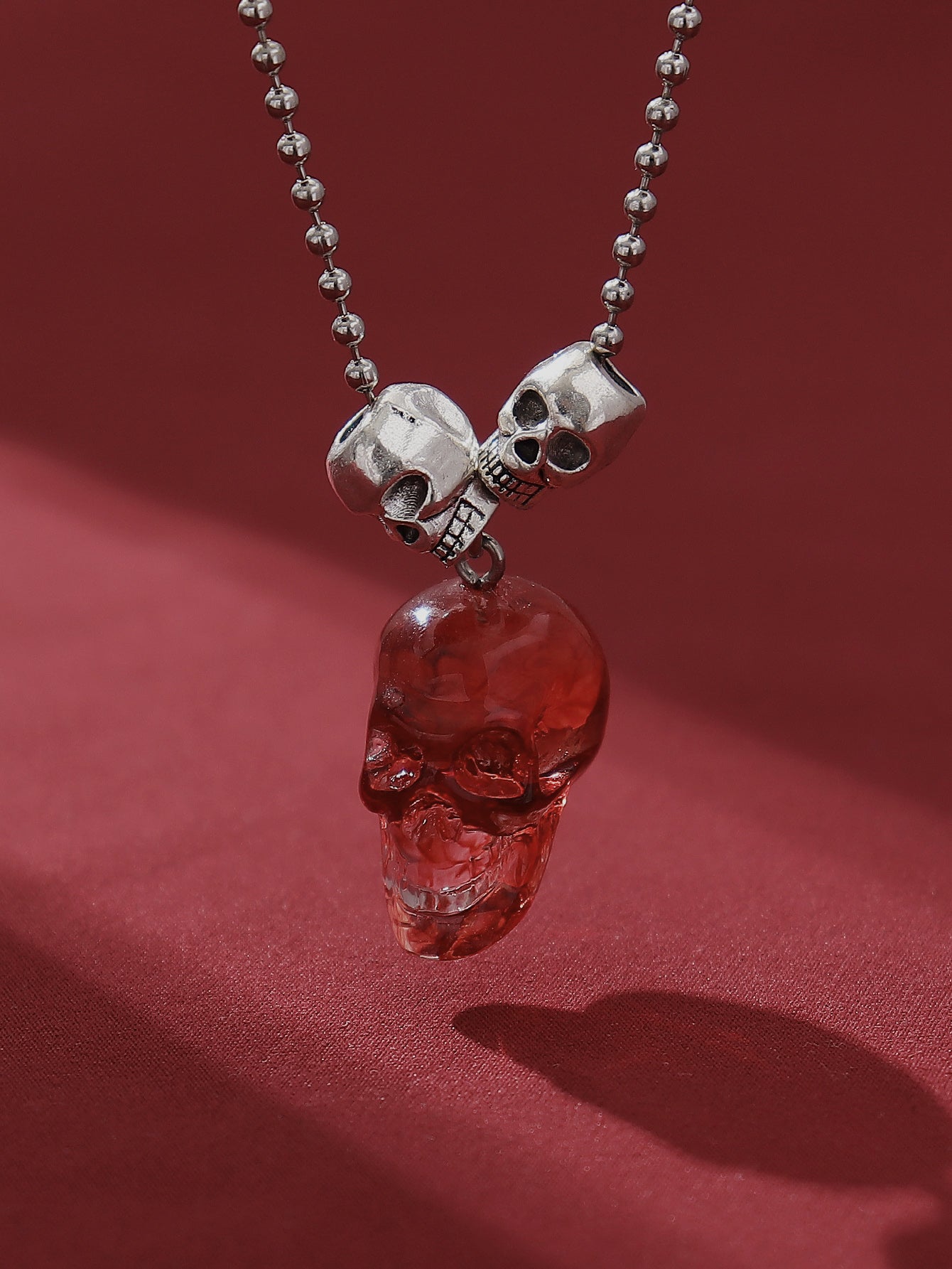 Gothic Punk Rose Skull Alloy Three-dimensional Inlay Artificial Diamond Halloween Unisex Pendant Necklace