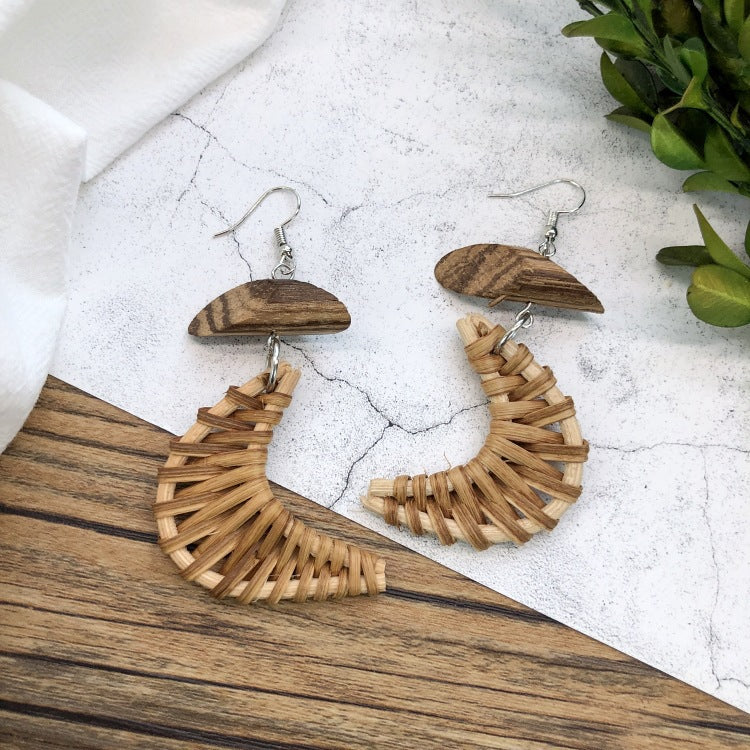 1 Pair Simple Style Geometric Mixed Materials Rattan Drop Earrings