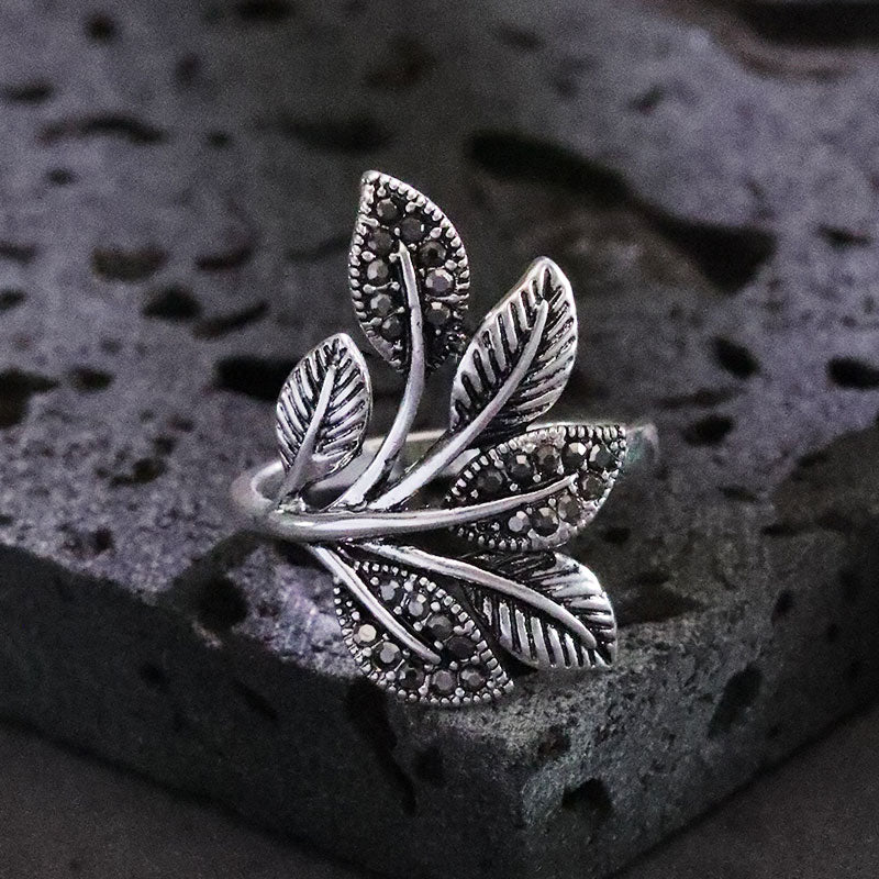 Antique Silver Elegant Leaf Inlay Zircon Open Rings