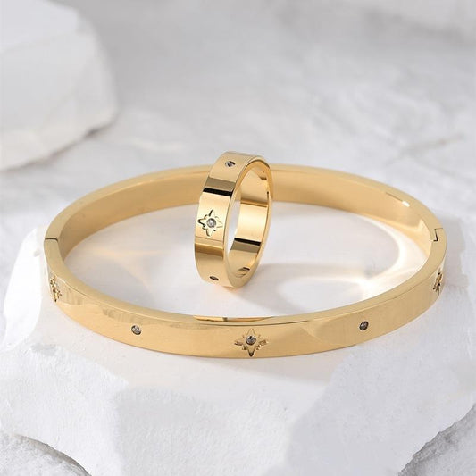 Wholesale Elegant Star Titanium Steel Inlay Artificial Gemstones Rings Bracelets