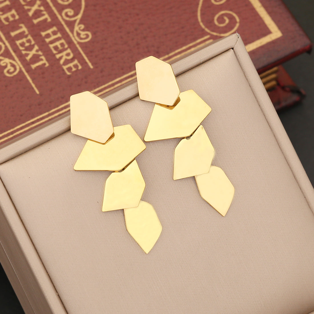 1 Pair Elegant Basic Leaf Heart Shape Plating Stainless Steel Drop Earrings