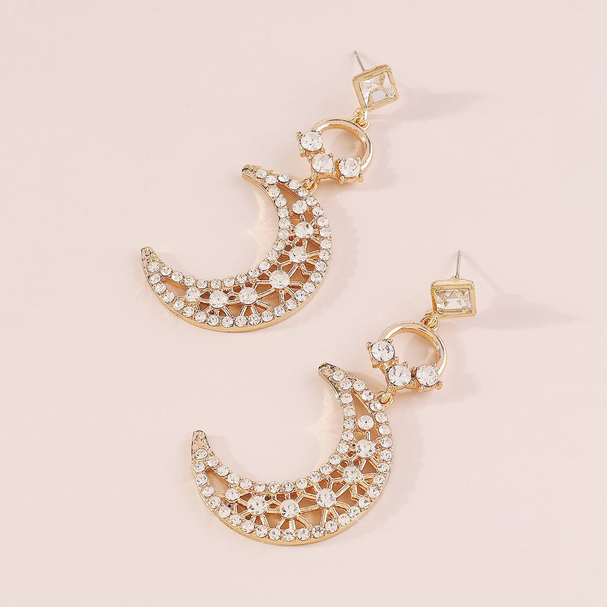 1 Pair Fairy Style Sweet Streetwear Moon Hollow Out Inlay Alloy Rhinestone Rhinestones Drop Earrings