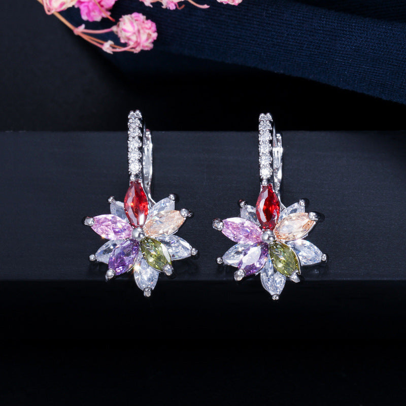 1 Pair Elegant Lady Flower Inlay Copper Zircon Drop Earrings